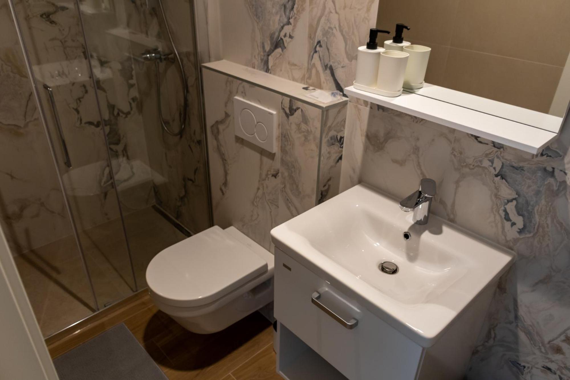 Baden Resort Basanija, Umag-With Sea View, Parking And 300M From The Beach Екстериор снимка