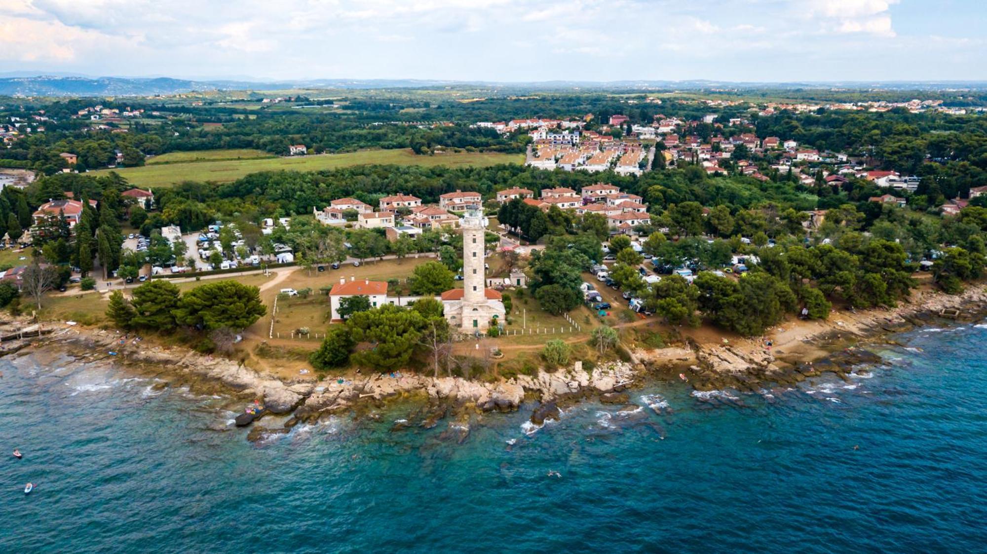 Baden Resort Basanija, Umag-With Sea View, Parking And 300M From The Beach Екстериор снимка