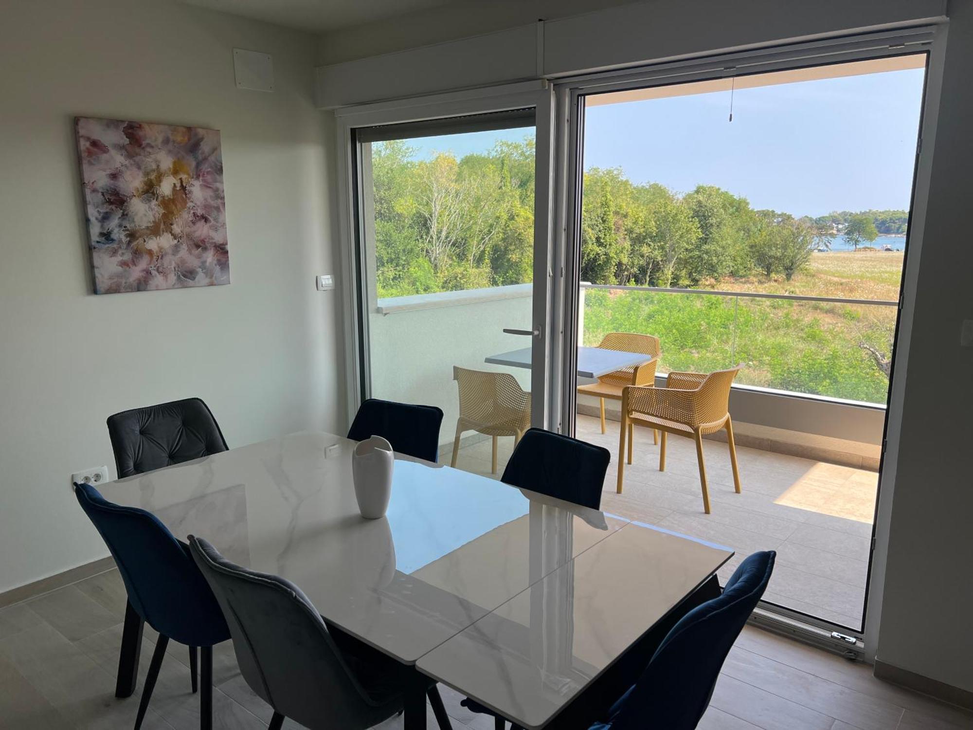 Baden Resort Basanija, Umag-With Sea View, Parking And 300M From The Beach Екстериор снимка