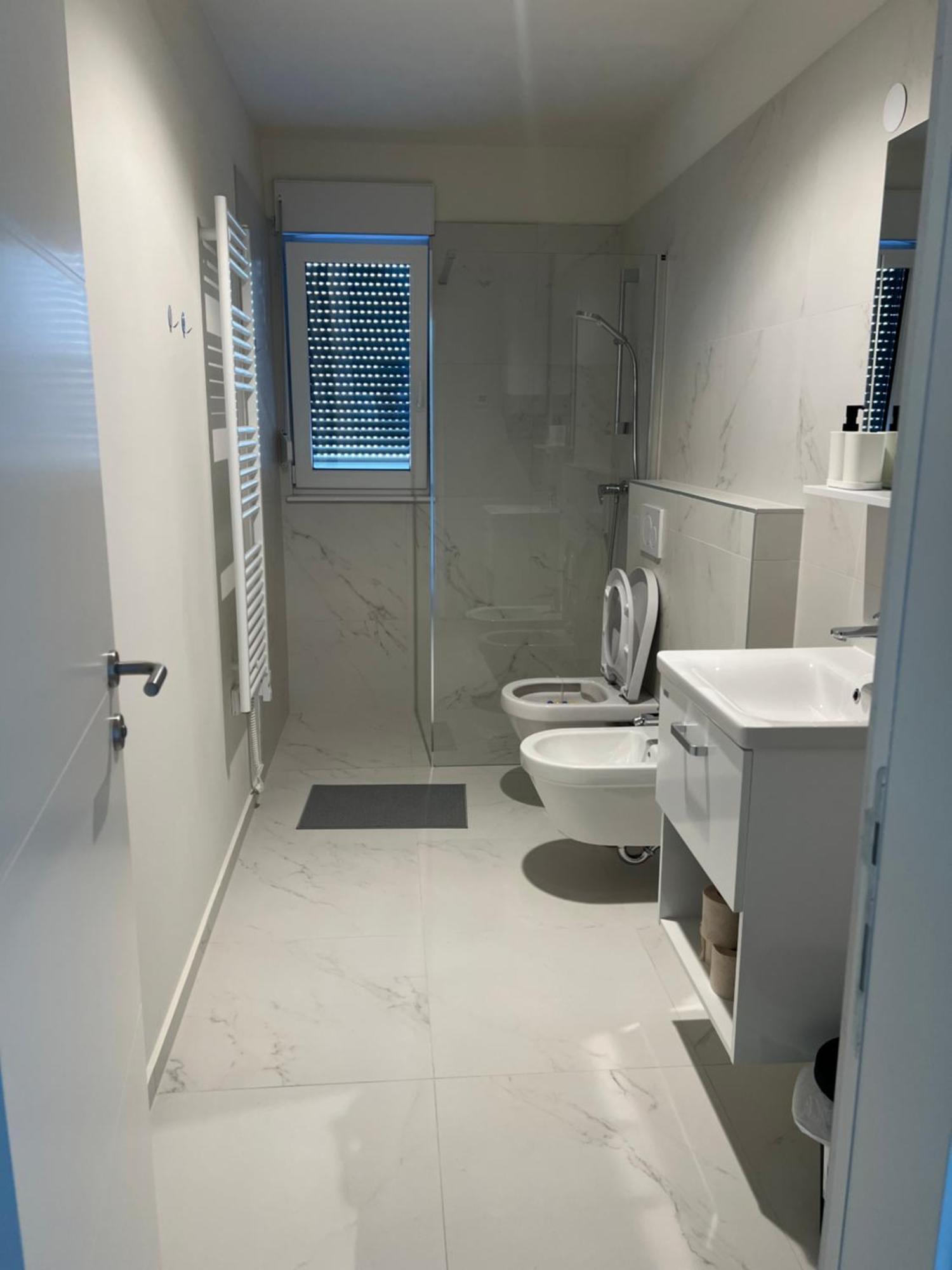 Baden Resort Basanija, Umag-With Sea View, Parking And 300M From The Beach Екстериор снимка
